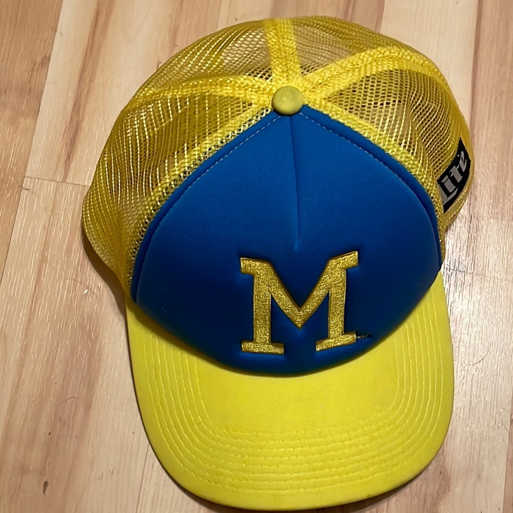 Milwaukee Brewers SnapBack cap VGUC